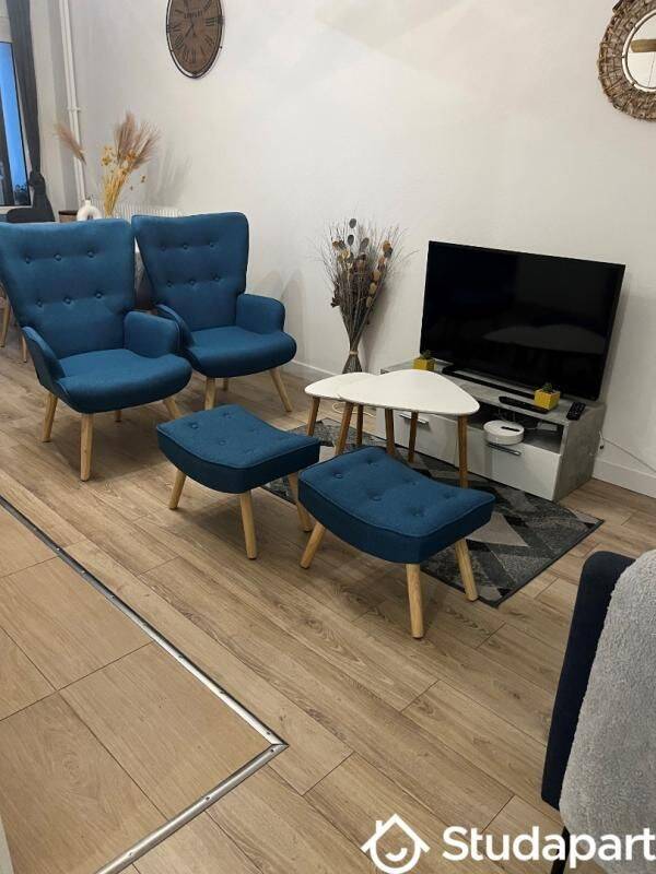 1 pièce 10 m² · à Cergy · 10 m² · 580 €
