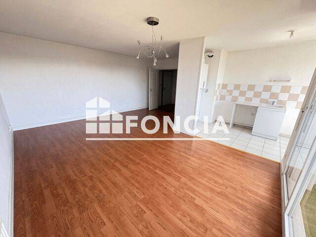 Appartement 3 pièces 67 m² · à Bordeaux · 67 m² · 930 €