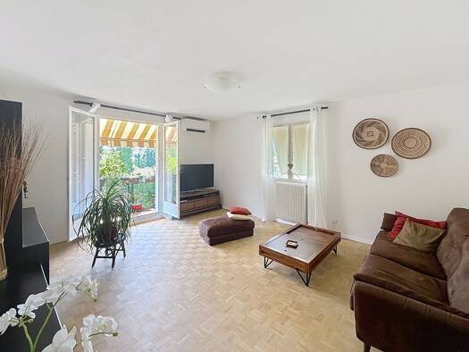 Appartement à vendre 275 000 € 3 pièces 2 chambres 67,4 m² Étage 2/2 Jas de Bouffan Aix-en-Provence 13100