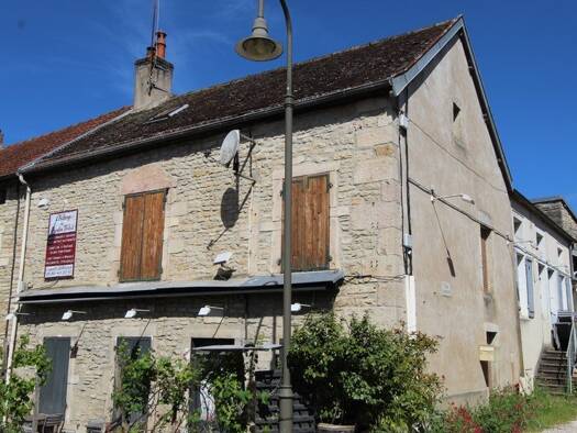 Immeuble à vendre 170 000 € 402 m² Gissey-sur-Ouche 21410