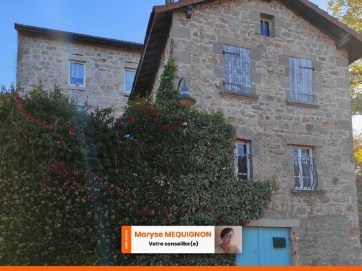 Maison à vendre 136 000 € 6 pièces 3 chambres 116 m² 730 m² de terrain Le Brugeron 63880