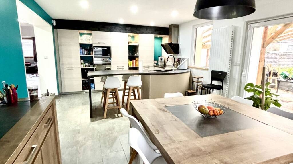 Maison à vendre 219 990 € 5 pièces 3 chambres 188,2 m² 1 702 m² de terrain Baccarat 54120