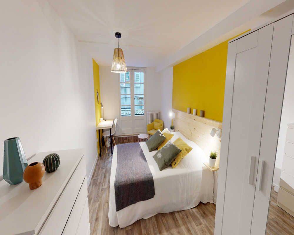 Appartement 5 pièces 140 m² · à Toulouse · 140 m² · 750 €