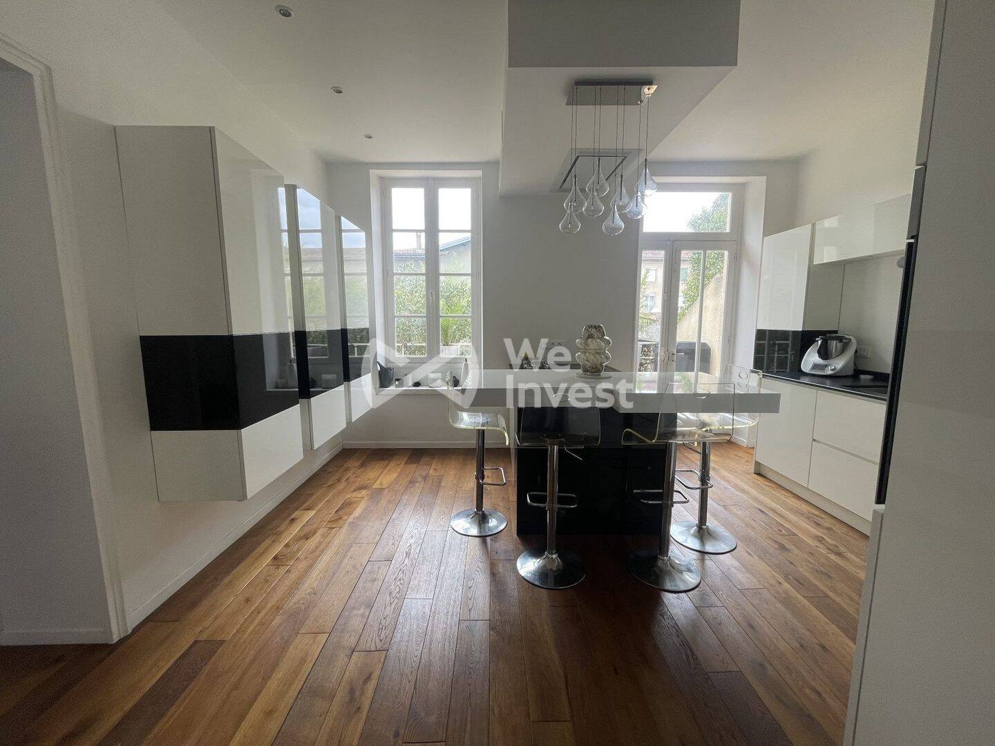 Maison 9 pièces 331 m² · à Mazamet · 331 m² · 390 000 €
