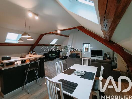 Duplex à vendre 279 000 € 6 pièces 3 chambres 129 m² Étage 1/1 Villiers-le-Sec 95720