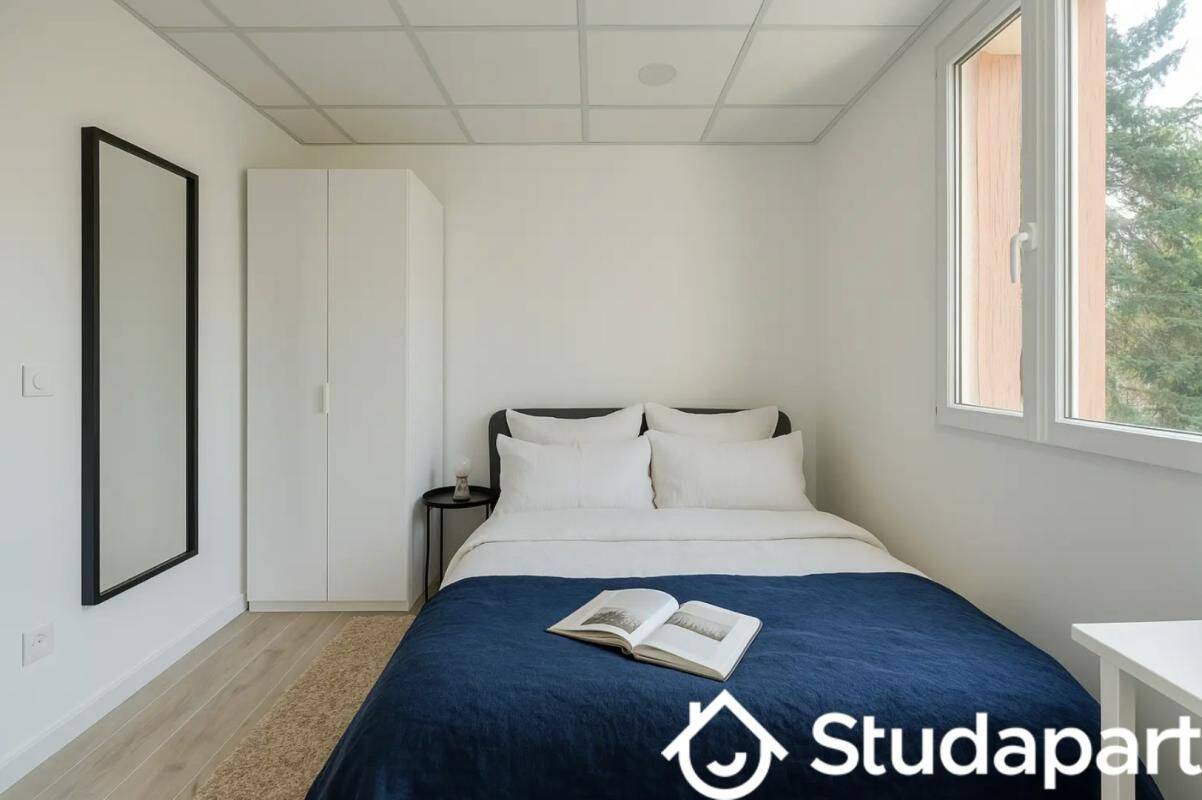 Appartement 1 pièce 11 m² · à Montreuil · 11 m² · 800 €