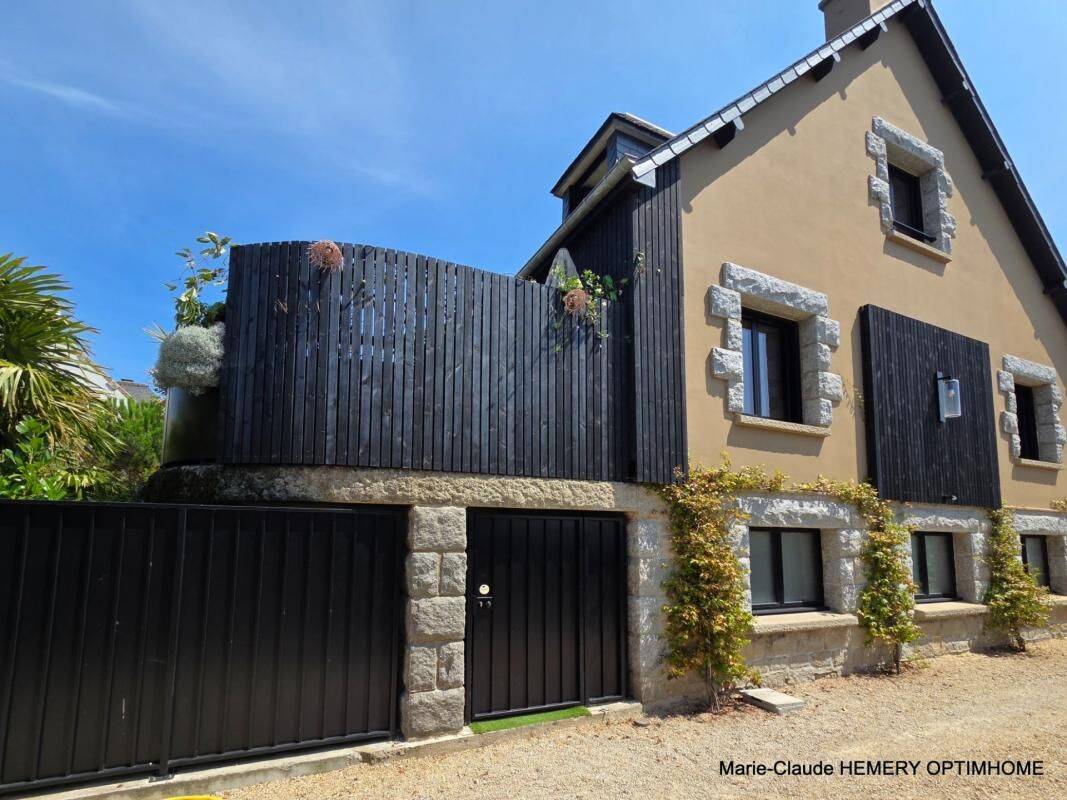 Maison 9 pièces 201 m² · à Dinard · 201 m² · 1 670 000 €