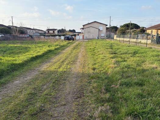 Terrain constructible à vendre 199 000 € 730 m² de terrain Saint-Martin-du-Touch Toulouse 31300