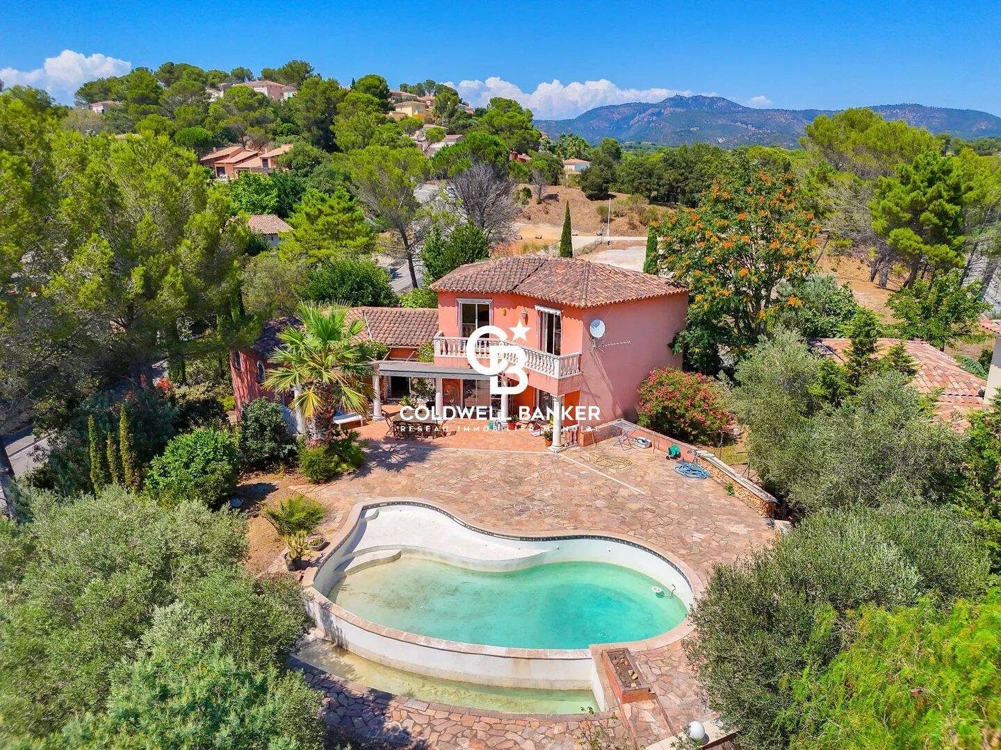 Maison 6 pièces 142 m² · à Saint-Raphaël · 142 m² · 809 000 €
