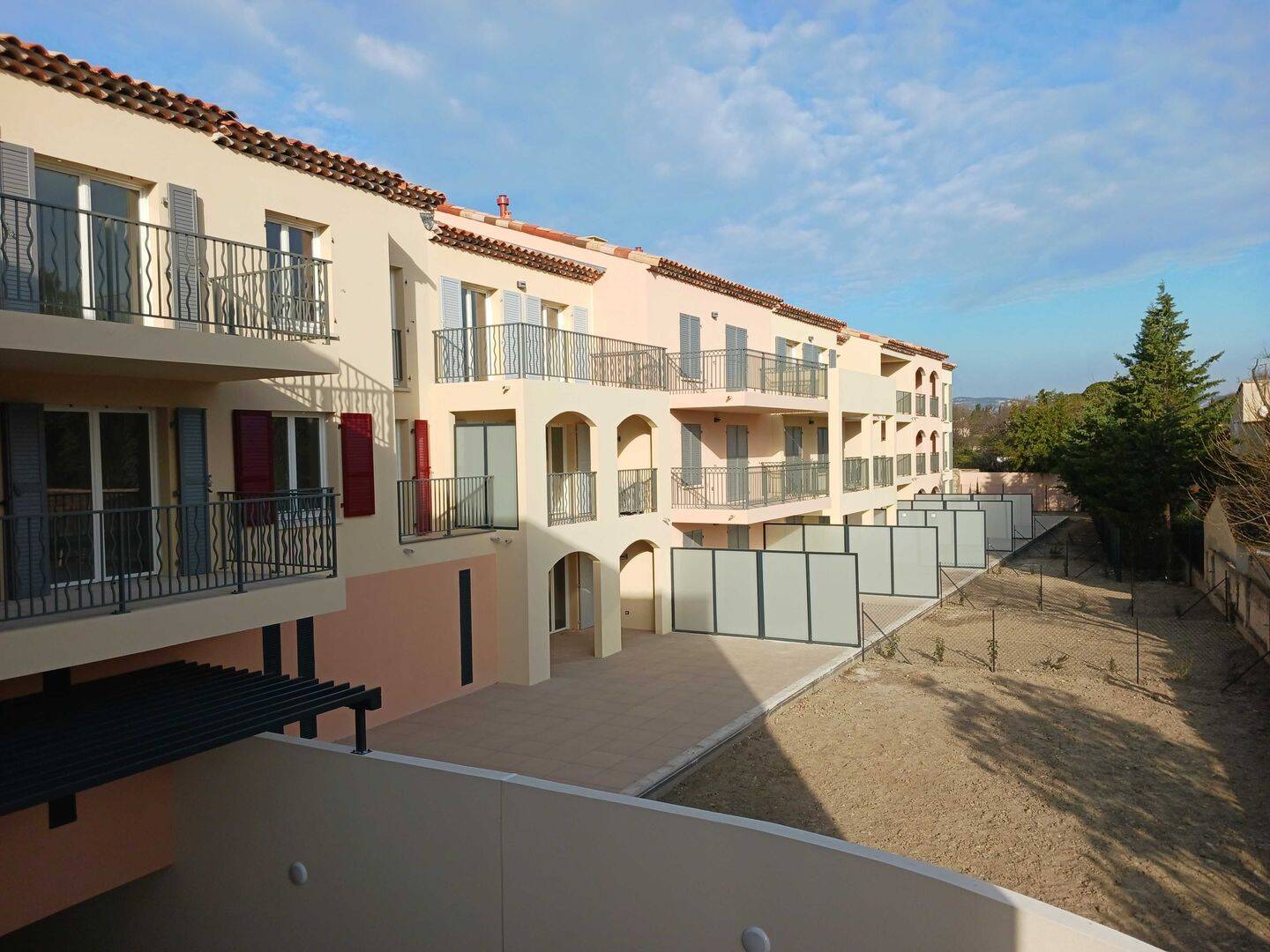 Appartement 3 pièces 65 m² · à Eyguières · 65,1 m² · 797 €