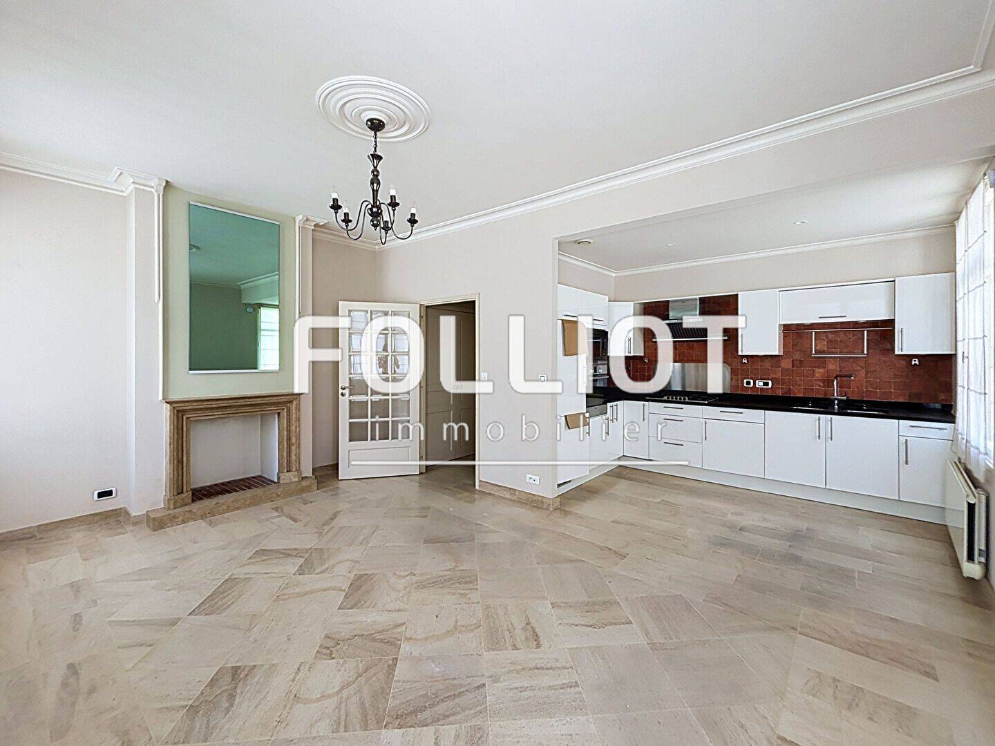 Appartement 2 pièces 54 m² · à Coutances · 54 m² · 630 €