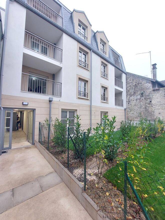 Appartement 2 pièces 43 m² · à Melun · 43,4 m² · 777 €/mois
