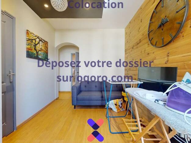 Colocation à louer 650 € 6 pièces 5 chambres 102 m² 1er étage Centre Annemasse 74100