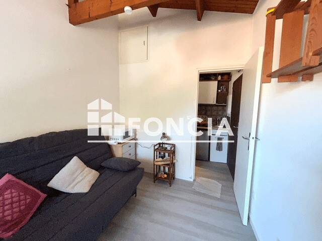 Appartement 1 pièce 13 m² · à La Rochelle · 12,8 m² · 450 €