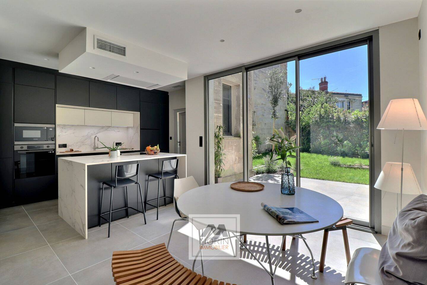Maison 8 pièces 164 m² · à Bordeaux · 164 m² · 1 013 000 €