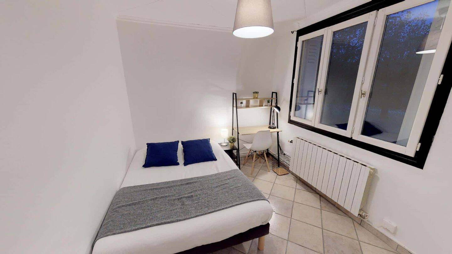 Appartement 1 pièce 15 m² · à Lyon 8ème Arrondissement · 15 m² · 528 €/mois