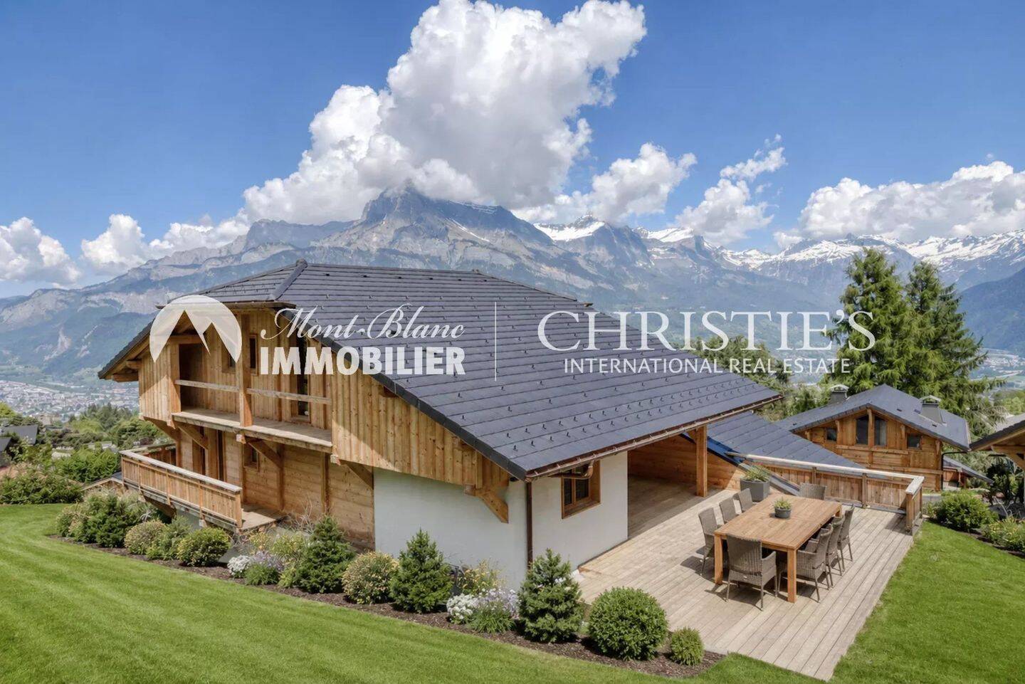 Maison 7 pièces 272 m² · à Combloux · 272 m² · 2 500 000 €