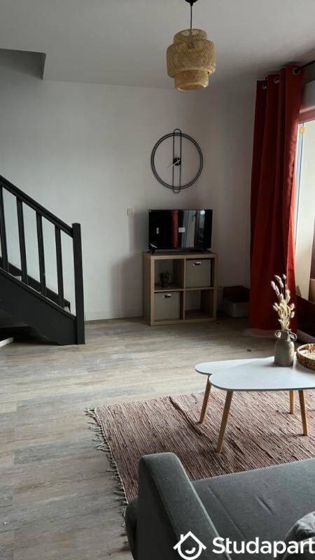 1 pièce 12 m² · à Bègles · 12 m² · 490 €