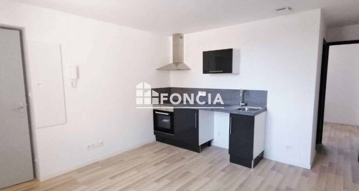Appartement 2 pièces 27 m² · à Étampes · 27,4 m² · 565 €