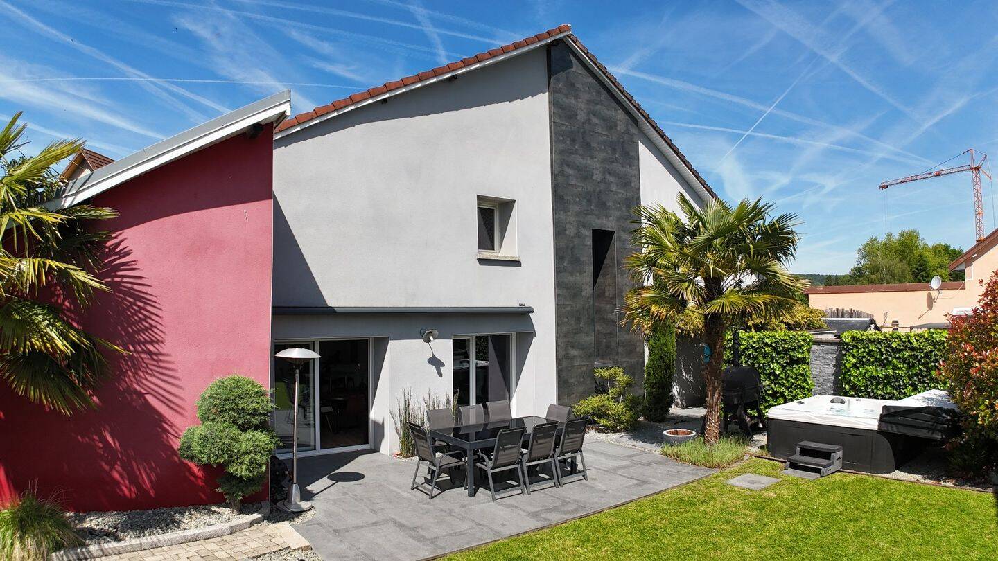 Maison 6 pièces 183 m² · à Montbéliard · 183 m² · 299 000 €