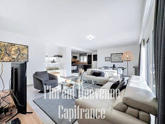 Maison à vendre - Première occupation 427 000 € 6 pièces 4 chambres 166 m² 450 m² de terrain Giberville 14730