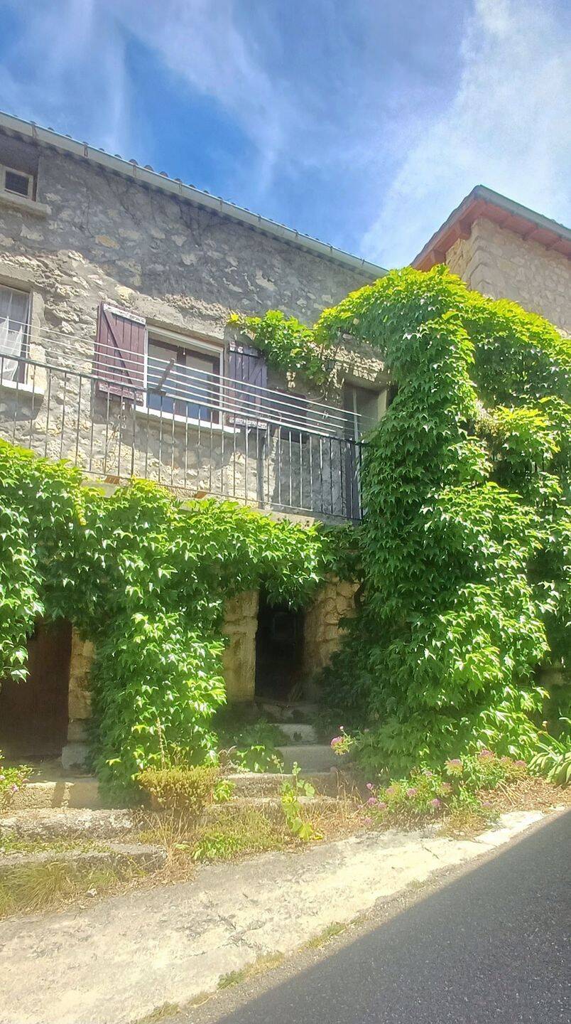 Maison 4 pièces 100 m² · à La Piarre · 100 m² · 135 000 €