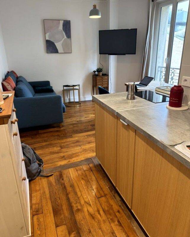 Appartement 2 pièces 32 m² · à Paris 18ème Arrondissement · 32 m² · 365 000 €