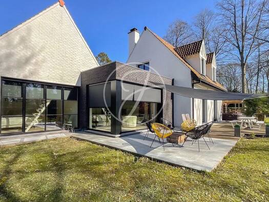 Maison à vendre 1 300 000 € 8 pièces 4 chambres 300 m² 1 826 m² de terrain Gruson 59152