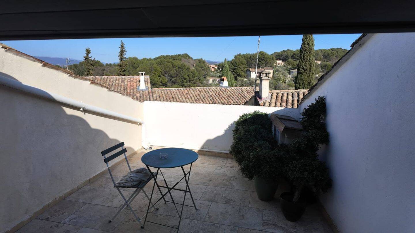 Maison 6 pièces 93 m² · à Buisson · 93 m² · 249 000 €