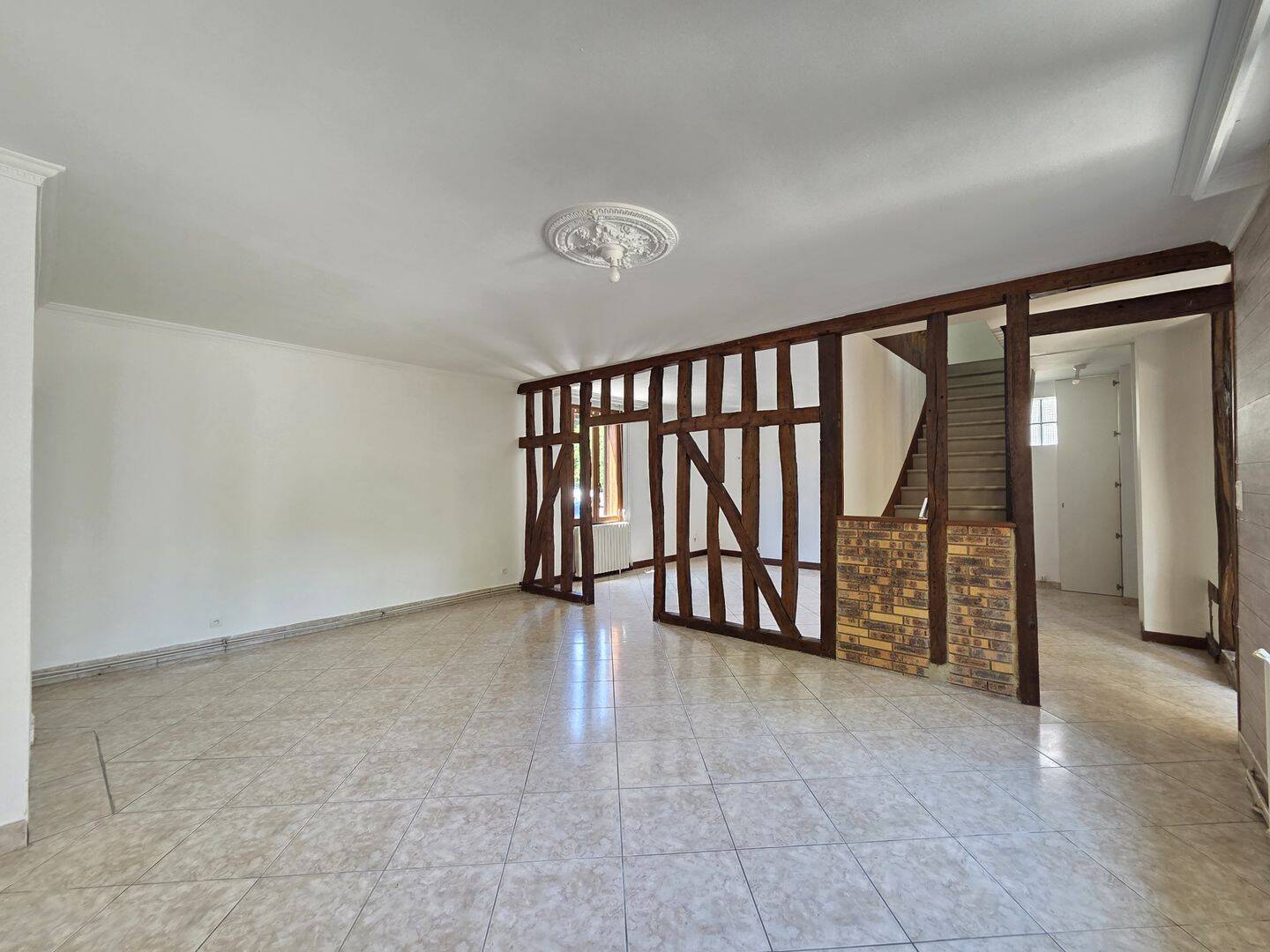 Maison 5 pièces 113 m² · à Sainte-Savine · 112,8 m² · 890 €/mois
