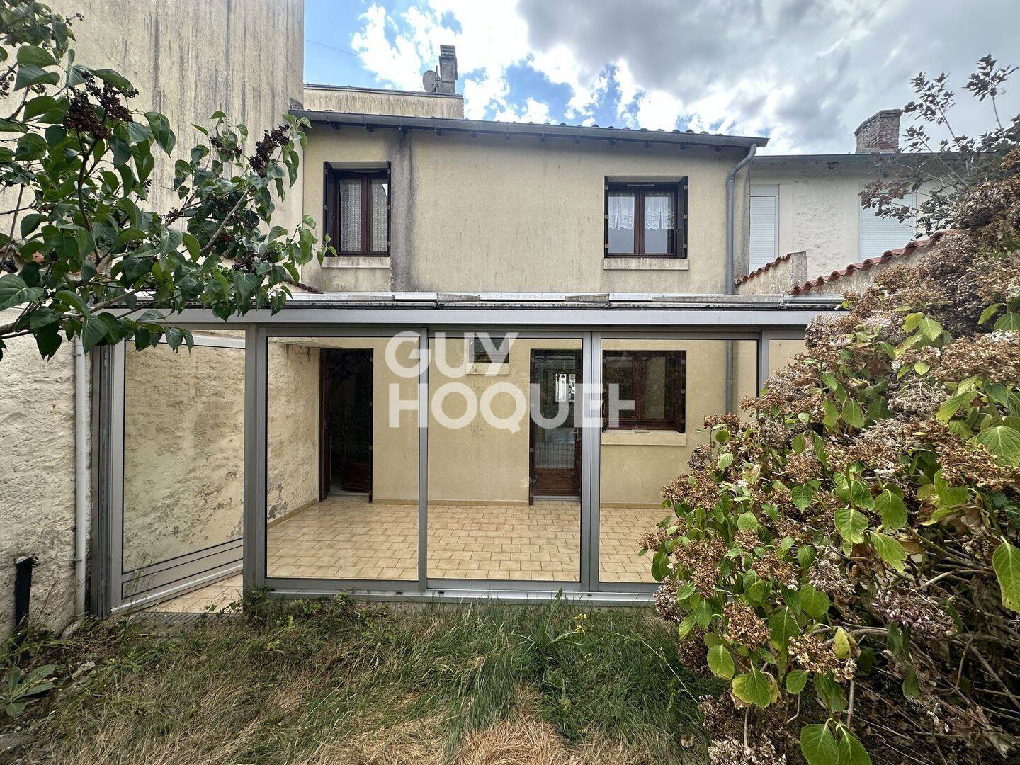 Maison 5 pièces 110 m² · à Fontenay-le-Comte · 110 m² · 127 000 €