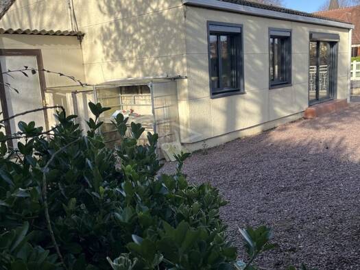 Maison de plain-pied à vendre 253 575 € 3 pièces 2 chambres 80 m² 540 m² de terrain Rots 14980