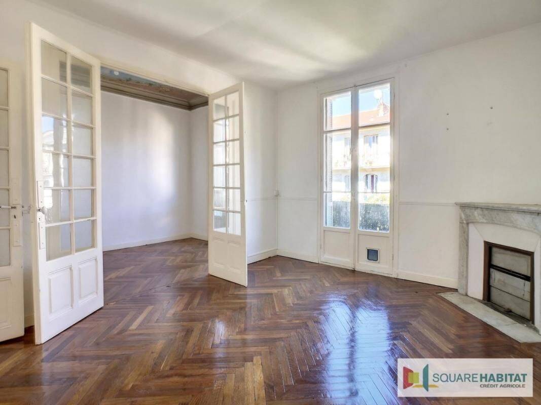 Appartement 4 pièces 104 m² · à Nice · 104 m² · 1 380 €