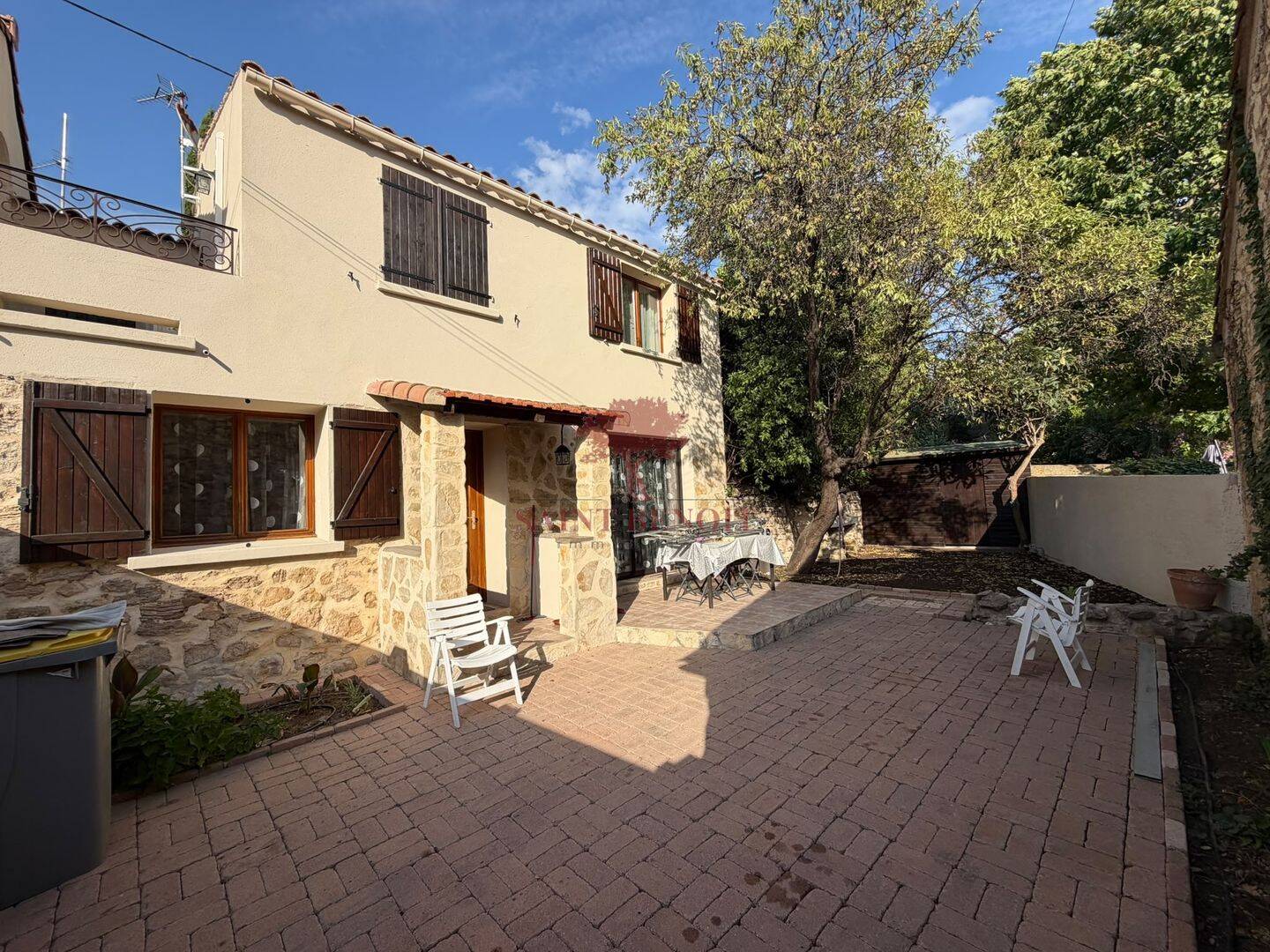 Maison 5 pièces 86 m² · à Plaissan · 86 m² · 1 040 €