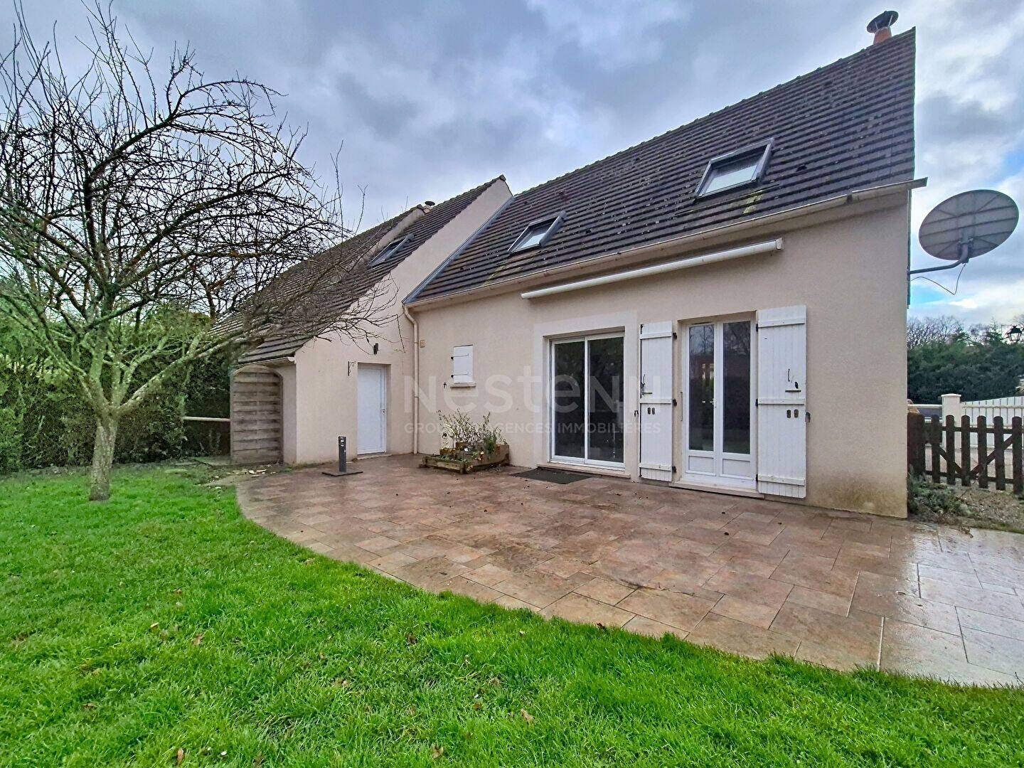Maison 6 pièces 101 m² · à Lamorlaye · 100,9 m² · 430 000 €