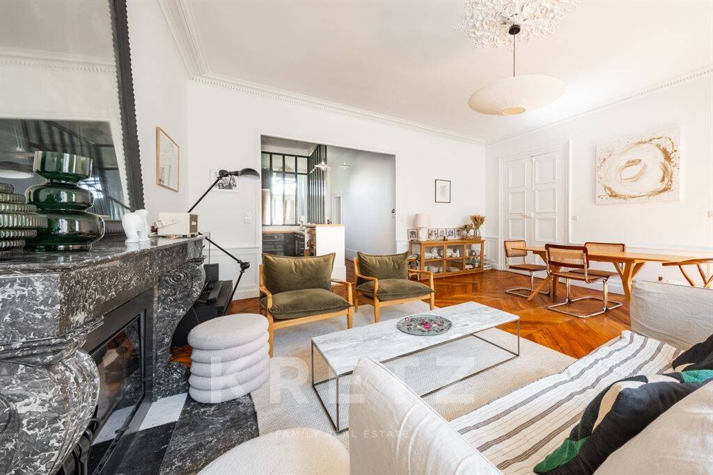 Elégant appartement ancien dans un hôtel particulier - Dijon cen — 16