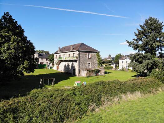 Immeuble à vendre 105 000 € 440 m² Sussac 87130