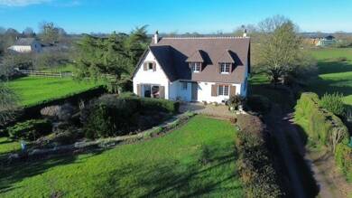 Maison à vendre 289 000 € 6 pièces 5 chambres 170 m² 3 620 m² de terrain Fresnay-sur-Sarthe 72130