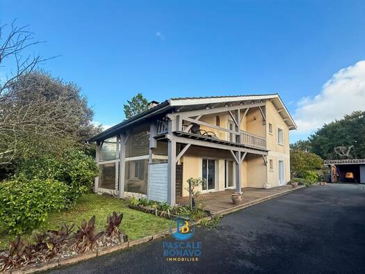 Maison à vendre 322 400 € 5 pièces 4 chambres 140 m² 2 367 m² de terrain Gaillan-en-Médoc 33340