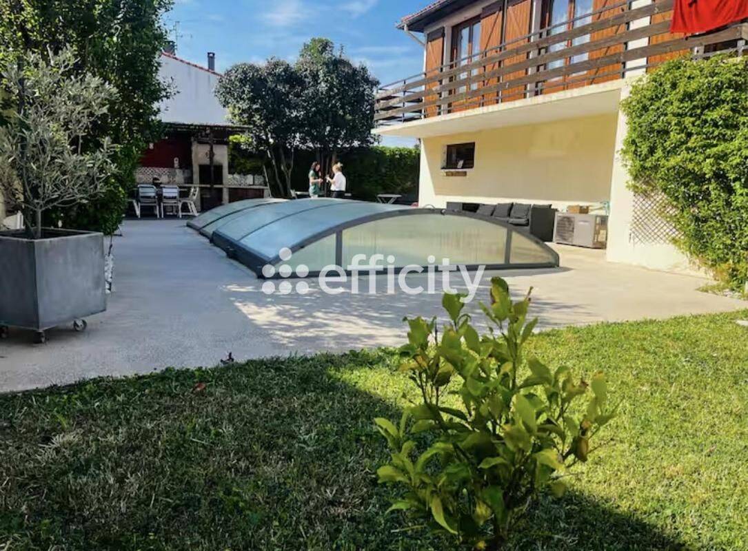 Maison 7 pièces 183 m² · à Cuxac-d'Aude · 183 m² · 333 000 €
