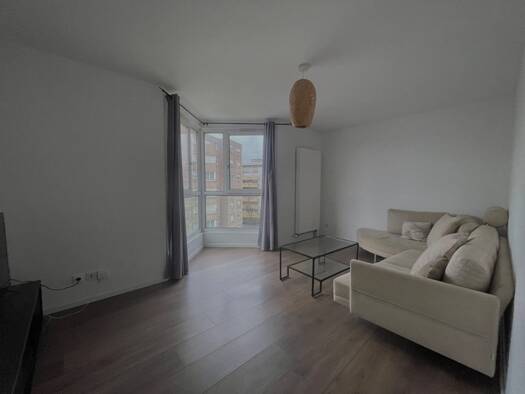 Appartement à louer 750 € 2 pièces 1 chambre 53 m² Étage 4/7 Fonderie Nord Mulhouse 68100