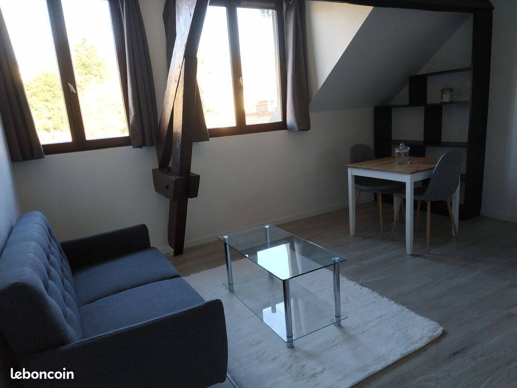 Appartement 2 pièces 32 m² · à Corbeil-Essonnes · 32 m² · 720 €