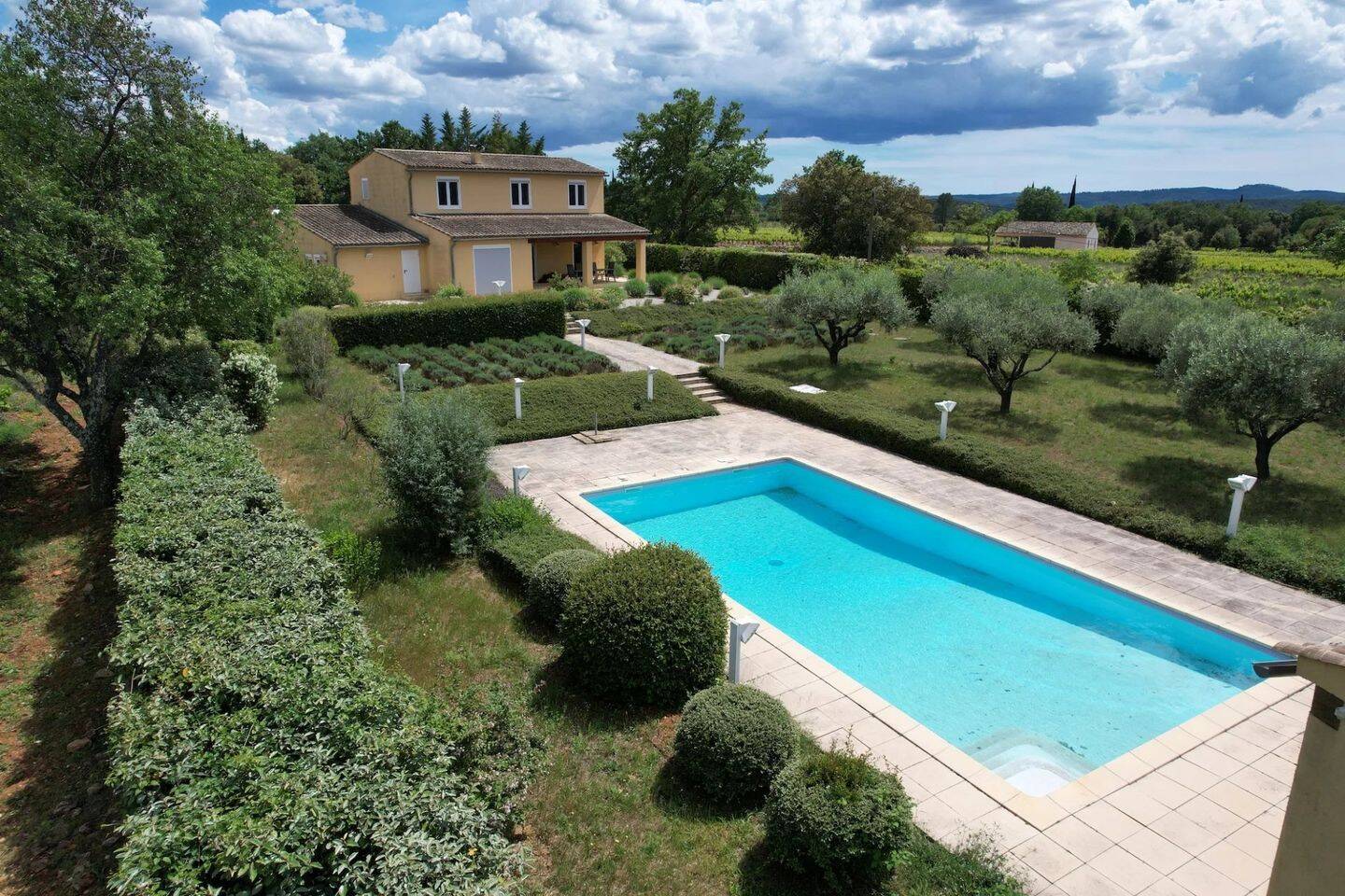 Maison 5 pièces 129 m² · à Cotignac · 129 m² · 695 000 €