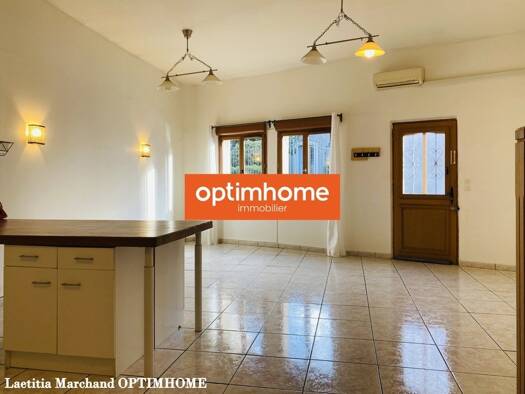 Duplex à vendre 69 000 € 3 pièces 2 chambres 71 m² RDC/3 Nord Prades 66500