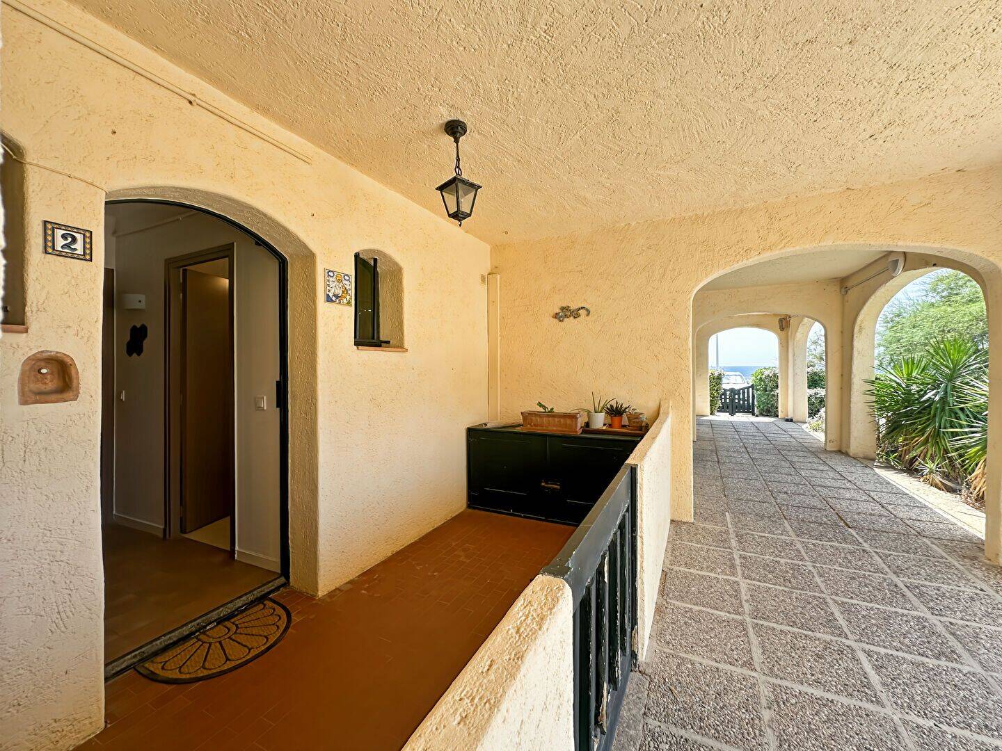 Appartement 1 pièce 41 m² · à Sausset-les-Pins · 41 m² · 840 €