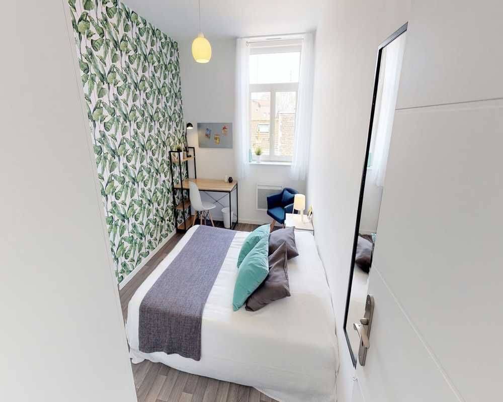 Appartement 4 pièces 80 m² · à Lille · 80 m² · 580 €