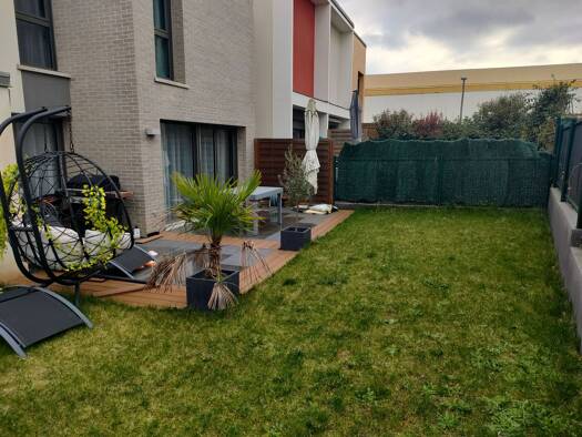 Maison à louer 2 600 € 5 pièces 4 chambres 100 m² 200 m² de terrain Langevin Saint-Cyr-l'École 78210