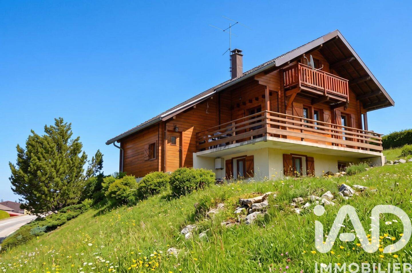 Maison 7 pièces 140 m² · à Prémanon · 140 m² · 455 000 €