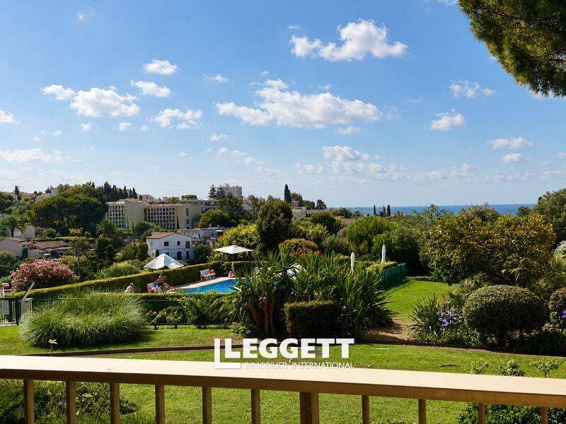 Appartement 2 pièces 47 m² · à Antibes · 47 m² · 392 000 €