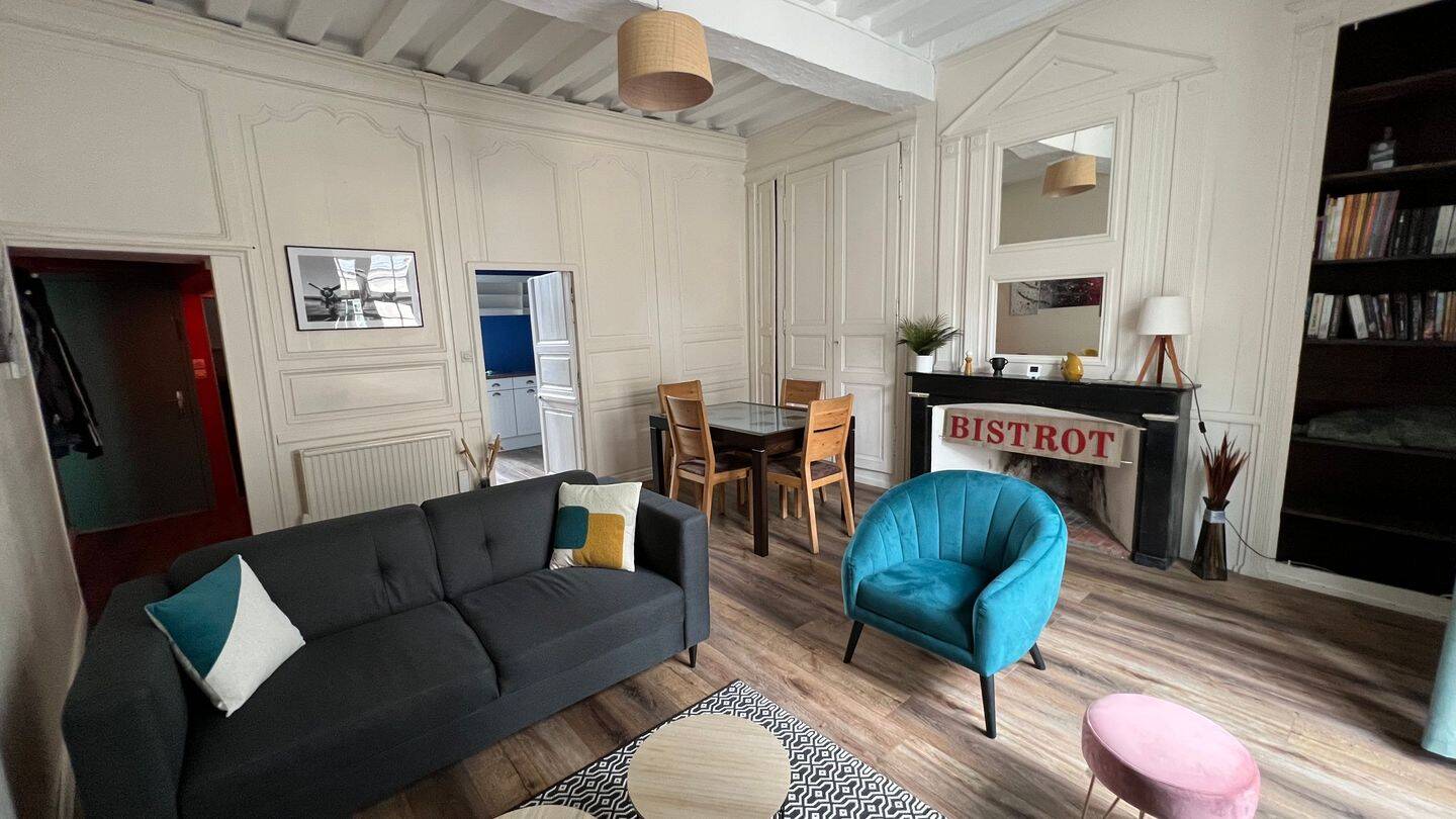 Appartement 5 pièces 80 m² · à Laval · 80 m² · 480 €